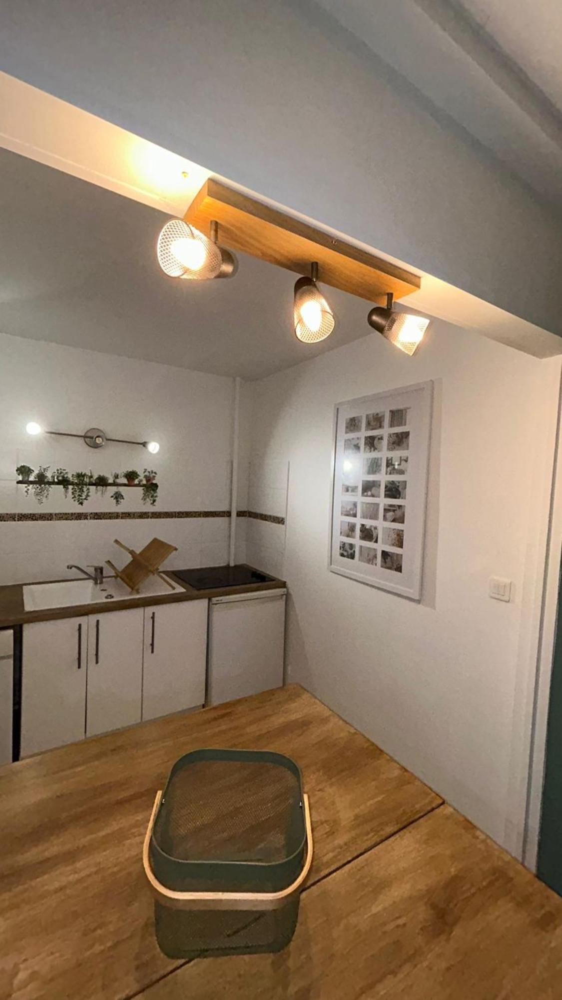 Apartment Endroit Doux Au Centre